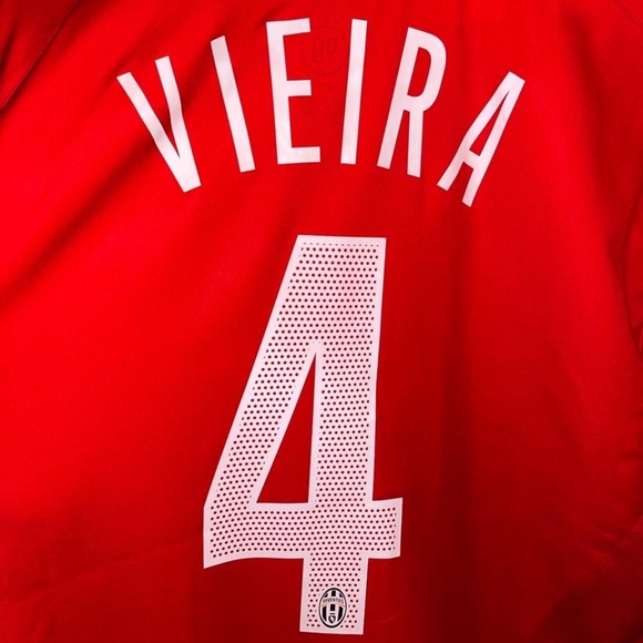 Nike Red Juventus Short Sleeve Shirt - Picture 5 of 6